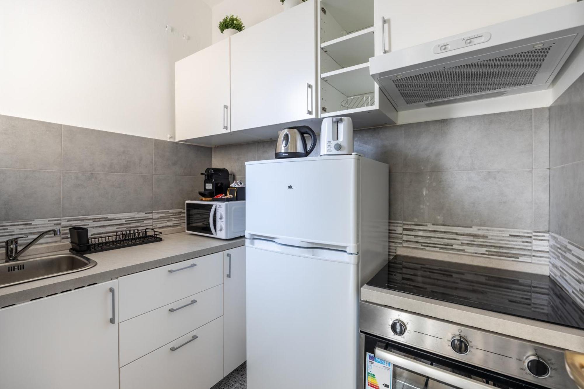 8 Min Dalla Metro Casa Elegante Con Netflix E Wifi Milan Exterior photo